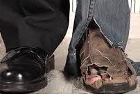 Photo Rich vs Poor Shoes
